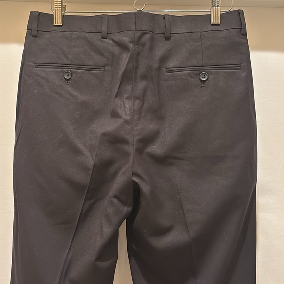 Gently Worn Men’s Wearhouse Men’s Dress Pants Deep Black- Worn Once 38R/32 Waist - Picture 3 of 11
